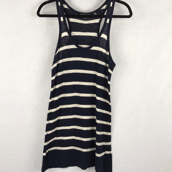 Vince Tops - Vince small (see description)